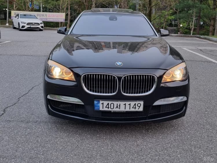 7 Series (F01)