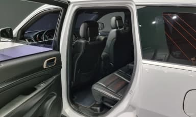 Grand Cherokee