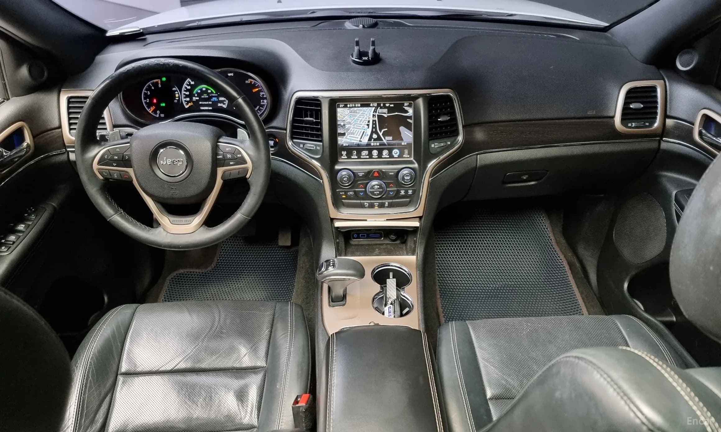 Grand Cherokee