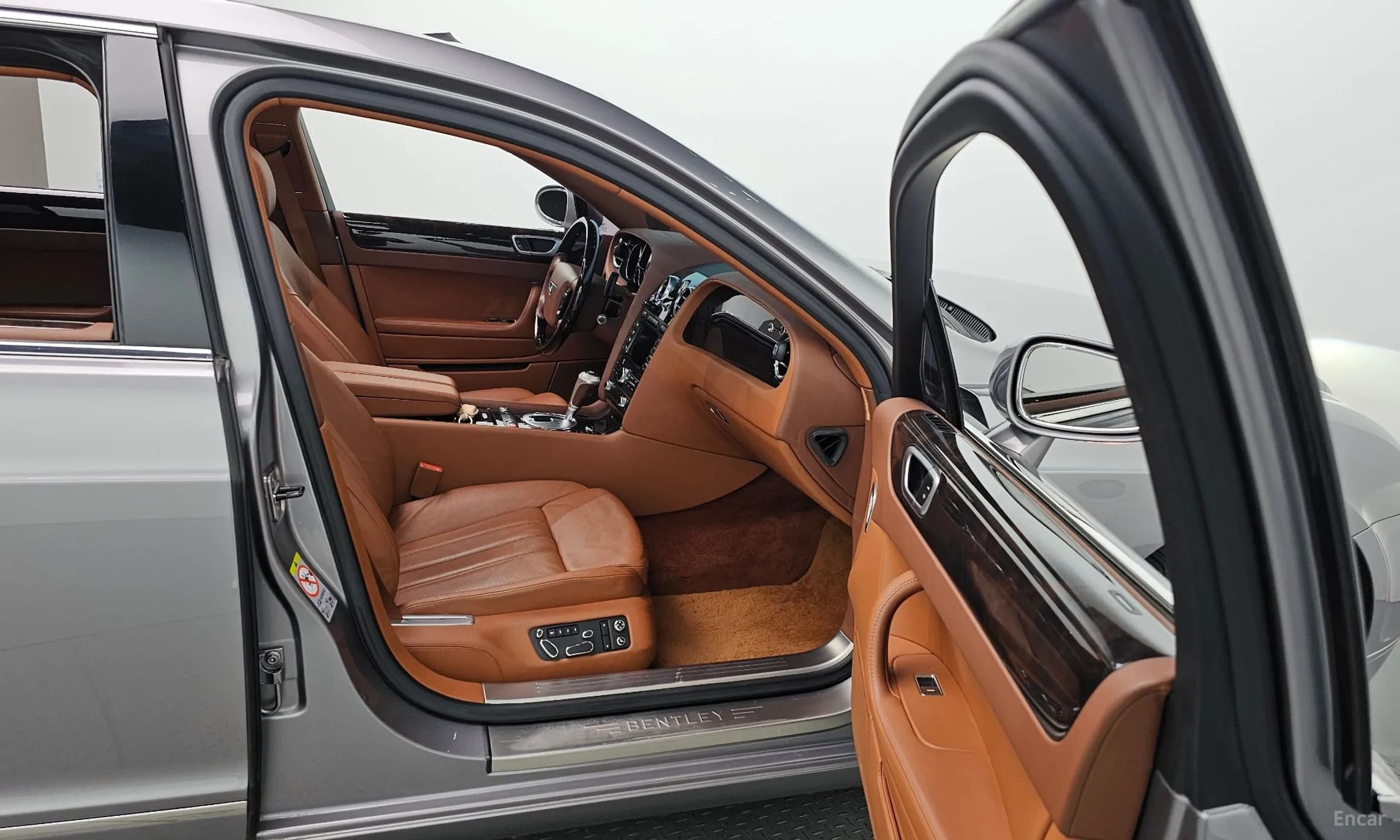 Flying Spur Gen 1