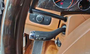 Flying Spur Gen 1