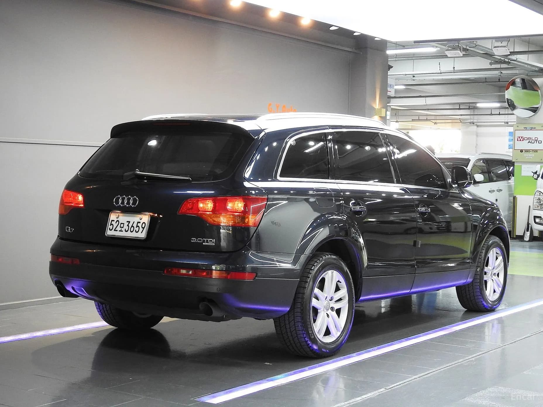 Q7