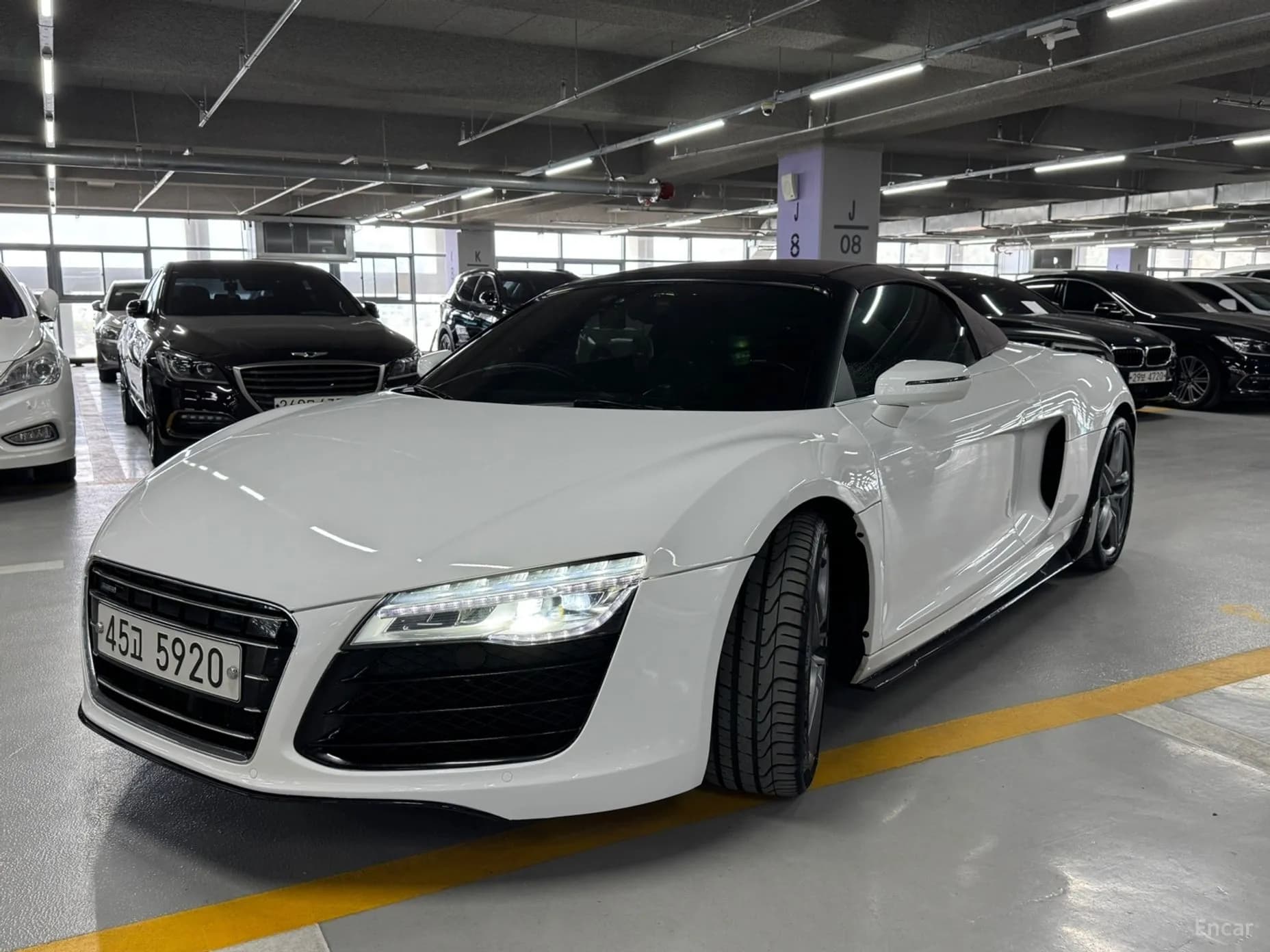 R8