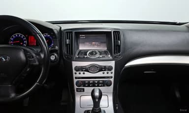 G37