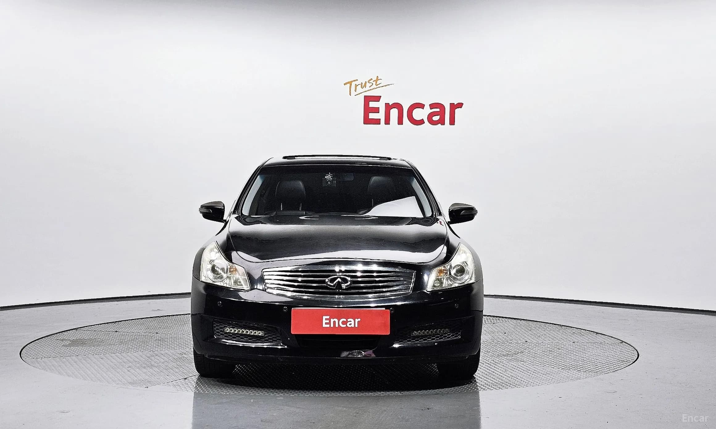 G37