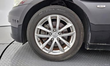 G37