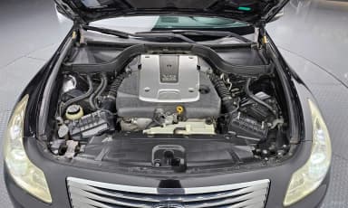 G37