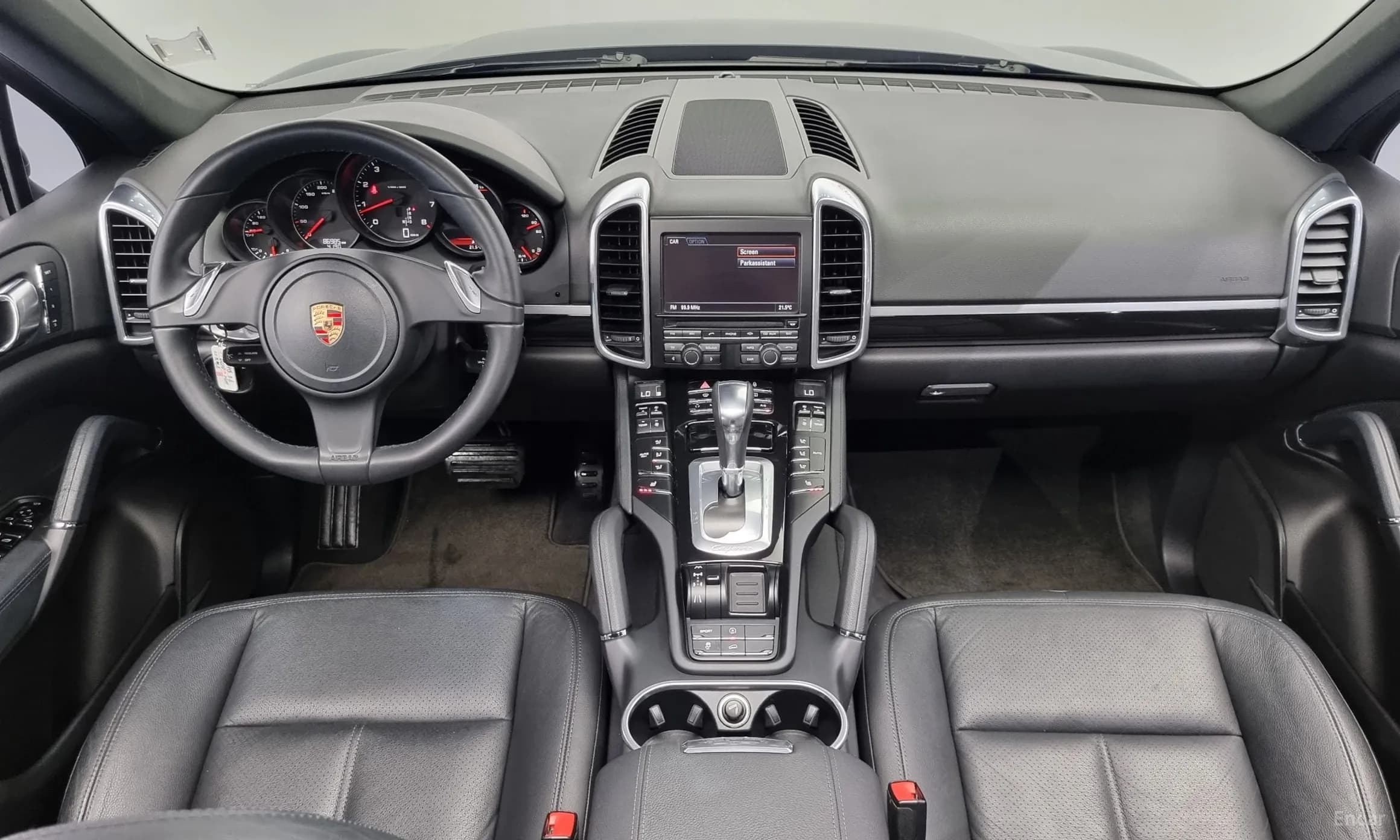 New Cayenne