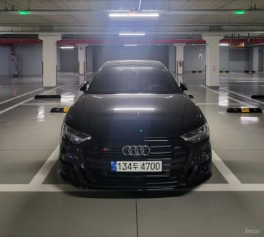 S8 (D5)