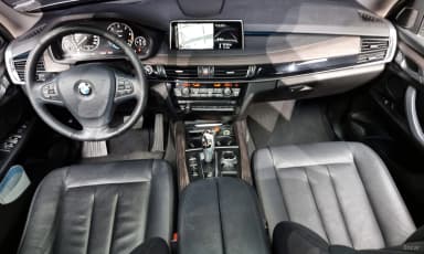 X5 (F15)