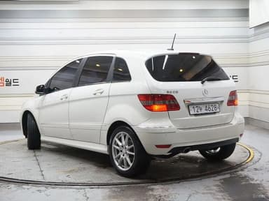 B-Class W245