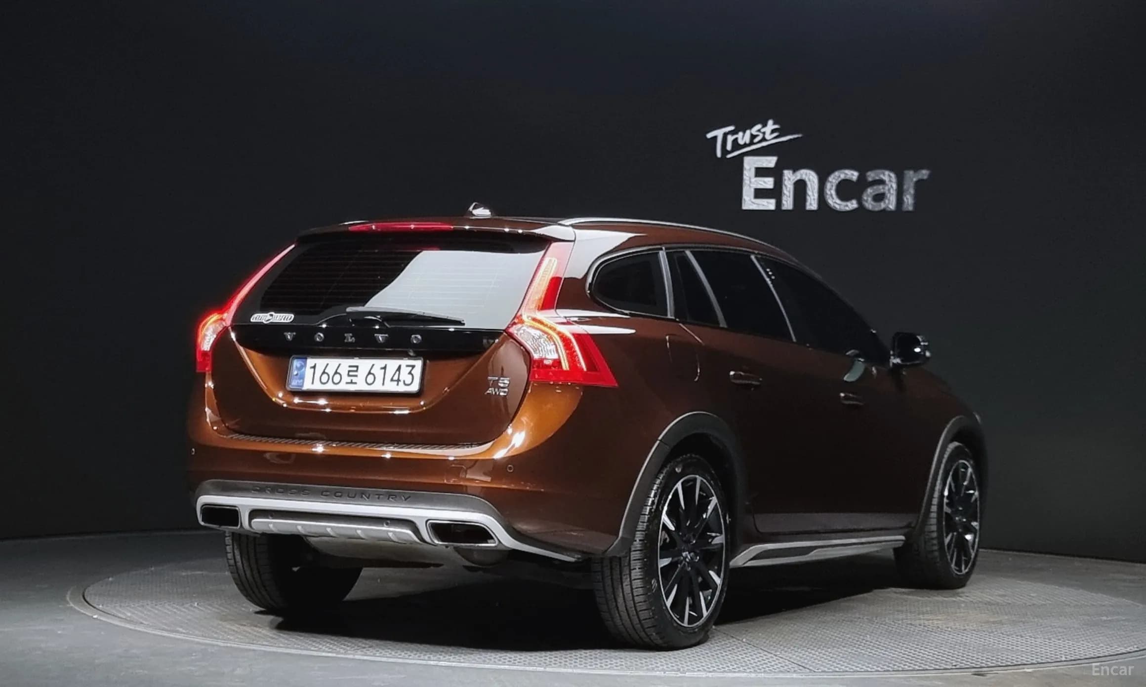 V60 Cross Country