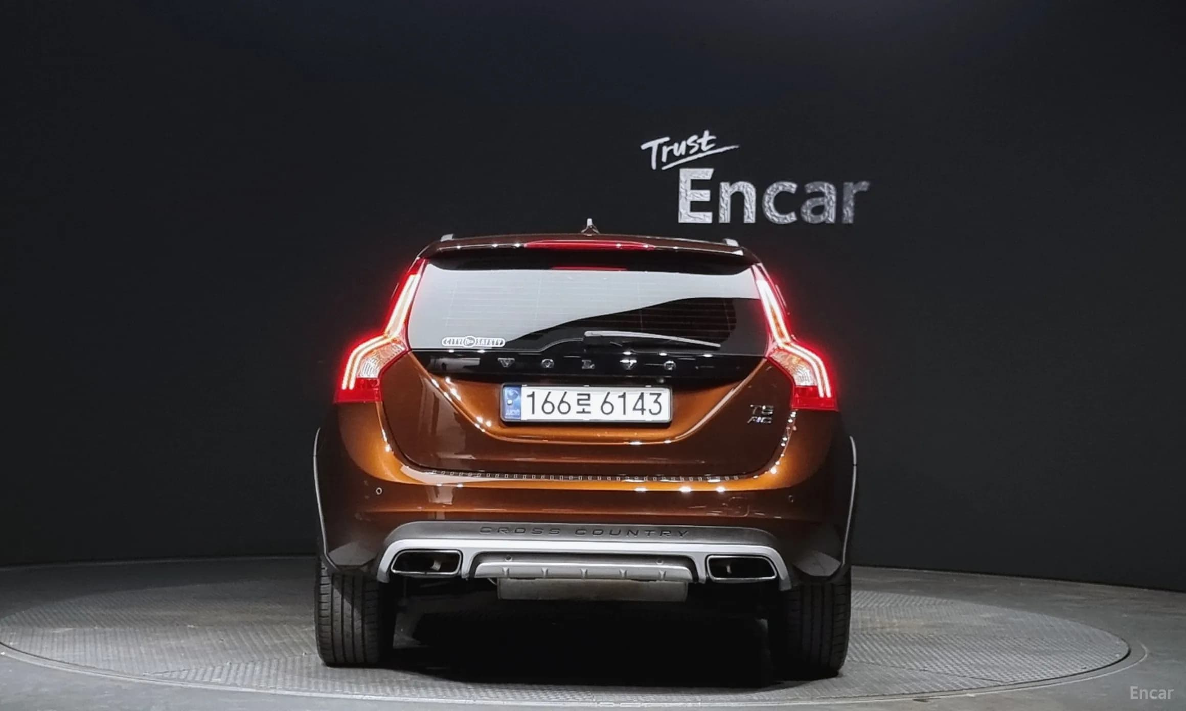 V60 Cross Country