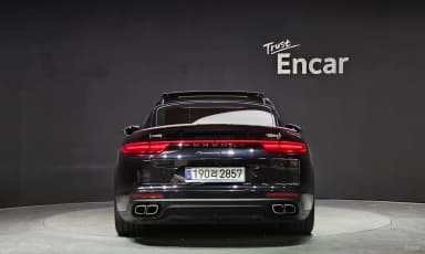 Panamera (971)