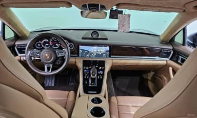 Panamera (971)