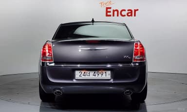 The New 300C