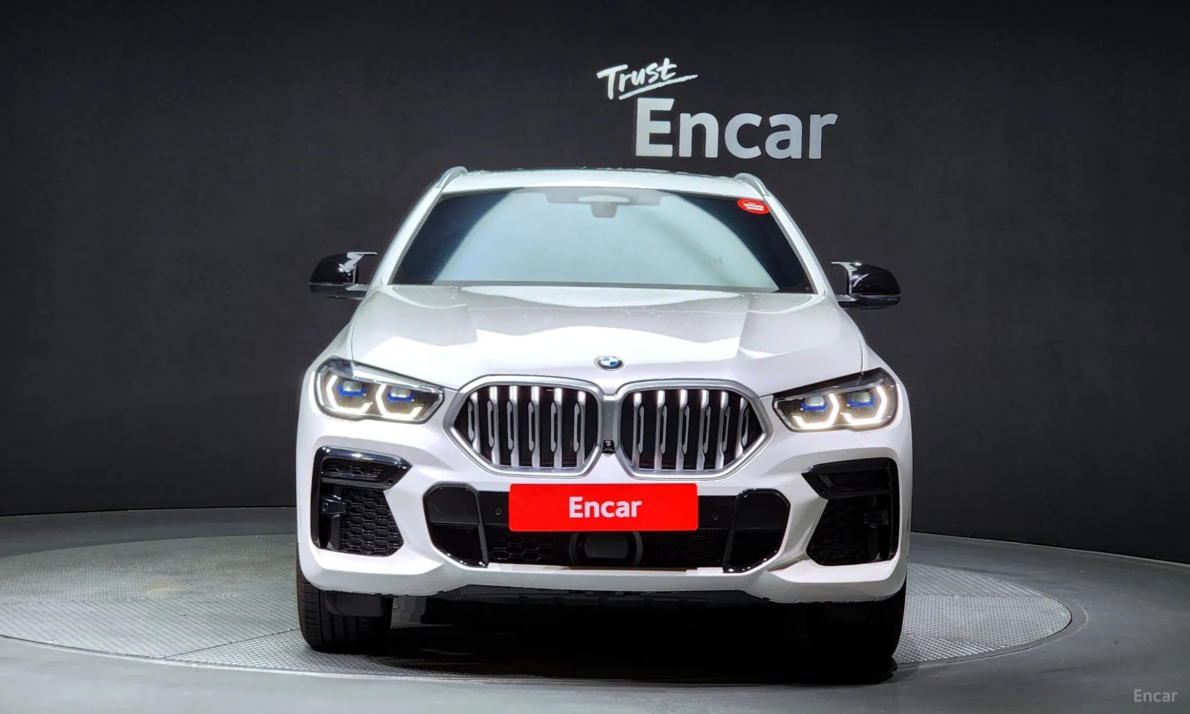 X6 (G06)