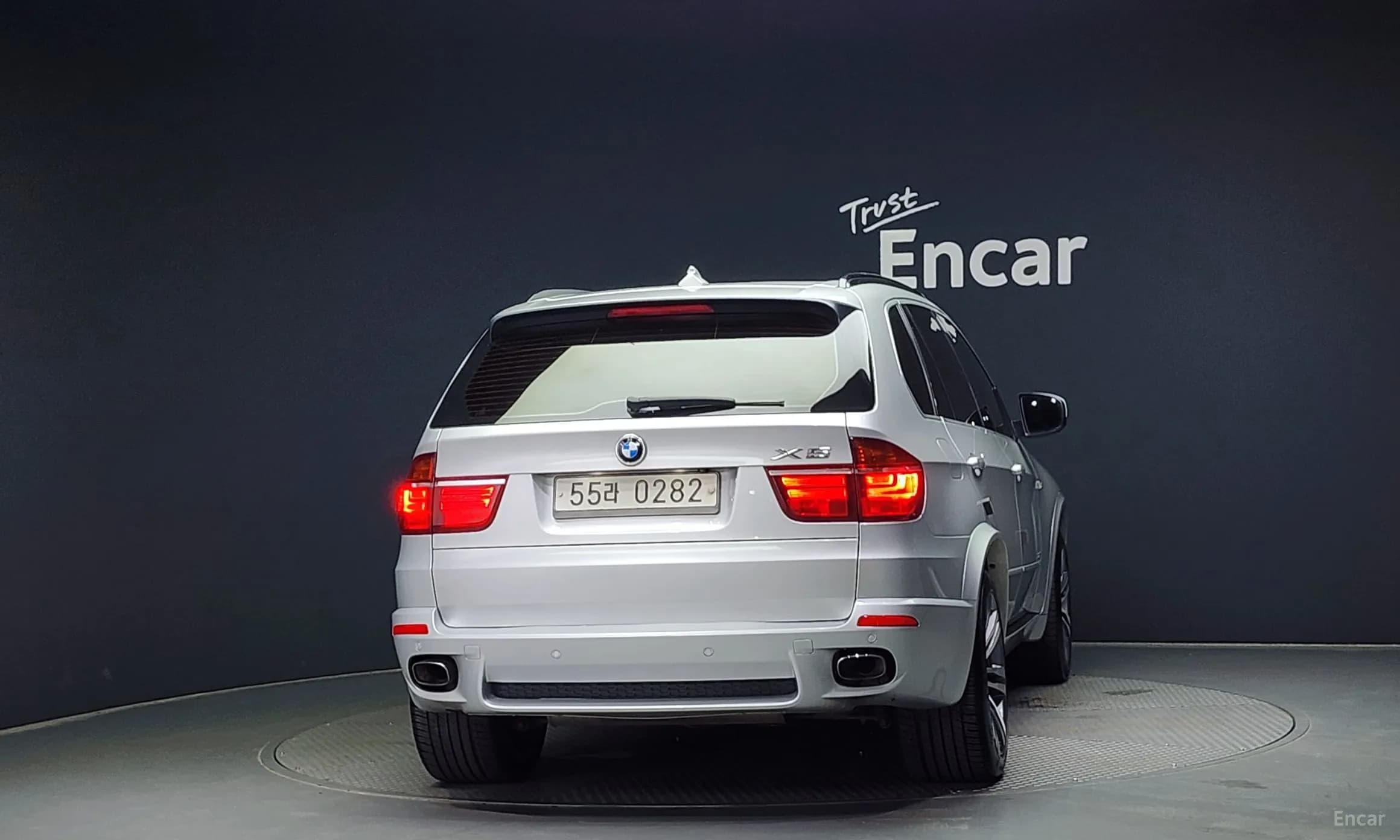 X5 (E70)