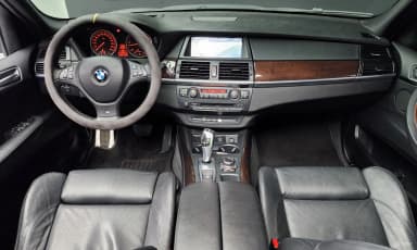 X5 (E70)