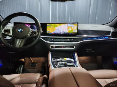 X6 (G06)