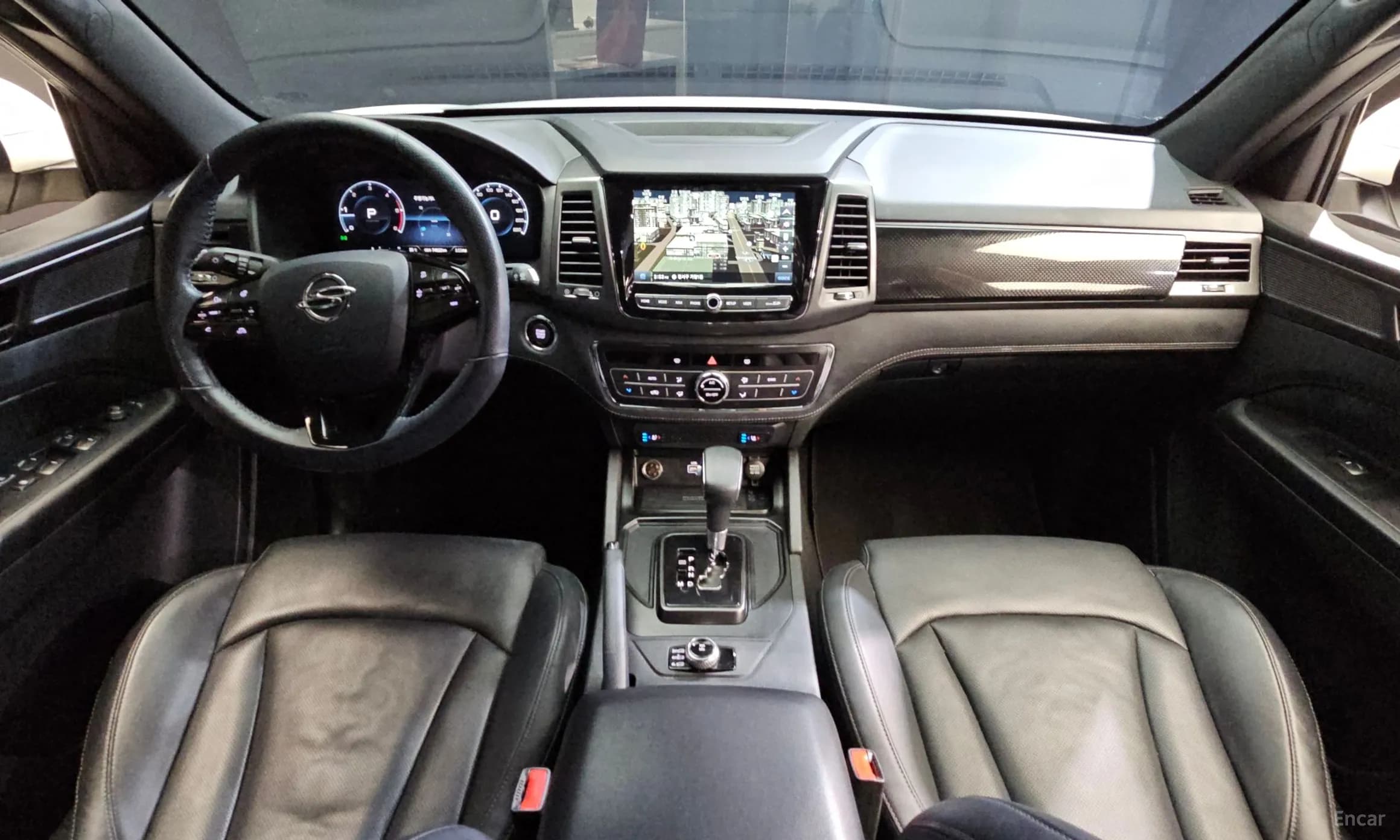 Rexton Sports Khan