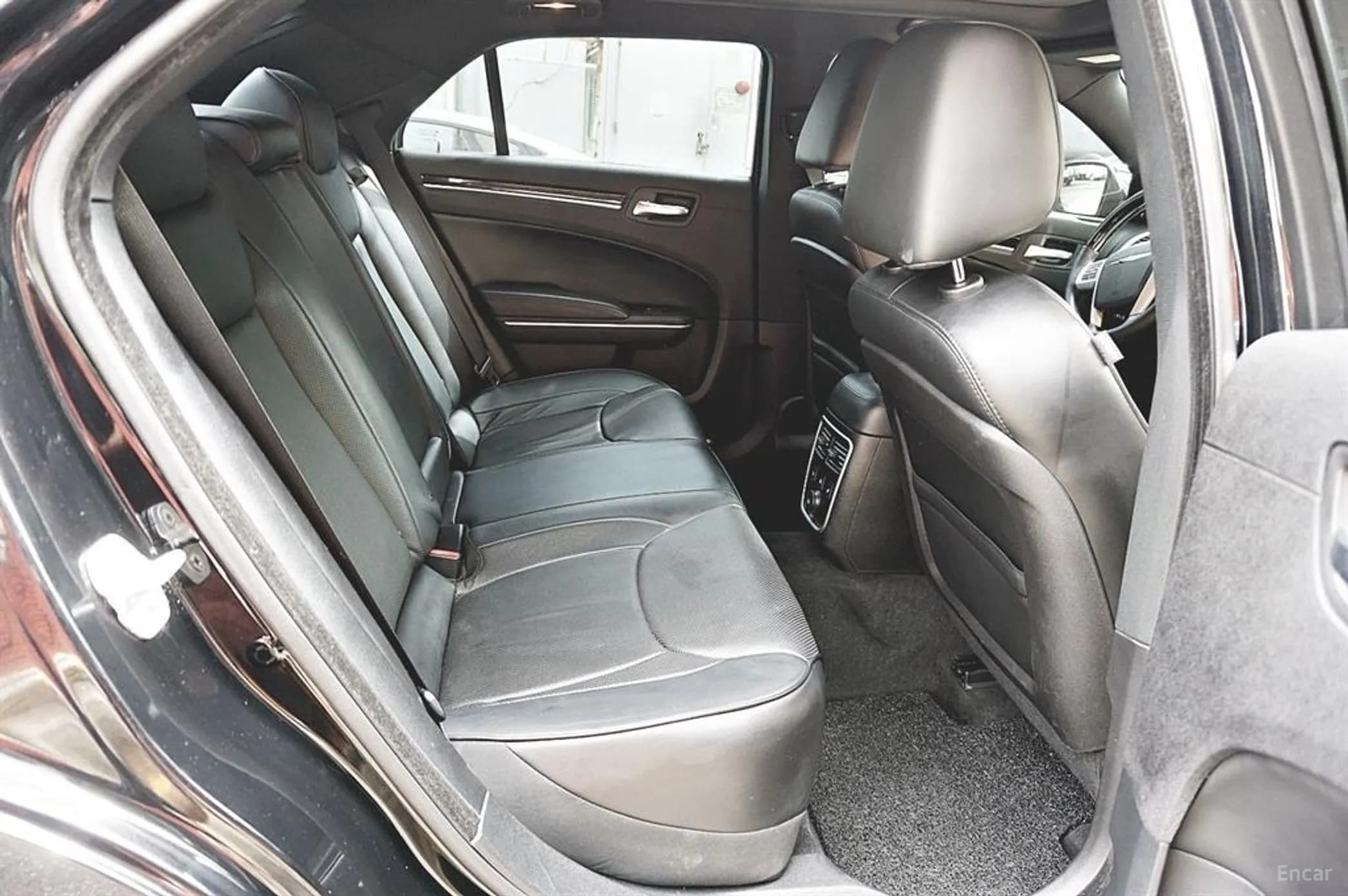 The New 300C