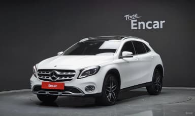 GLA-Class X156