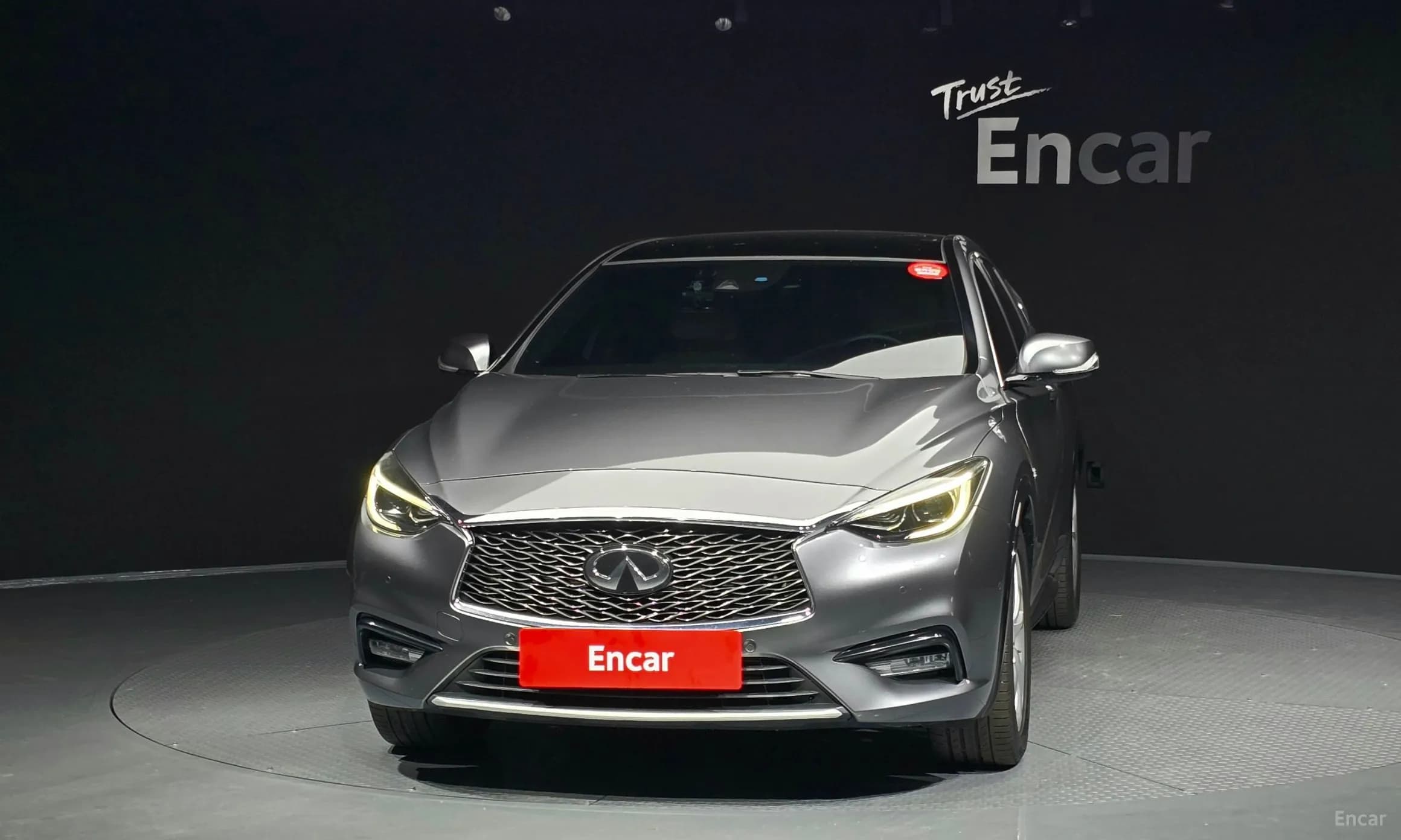 Q30