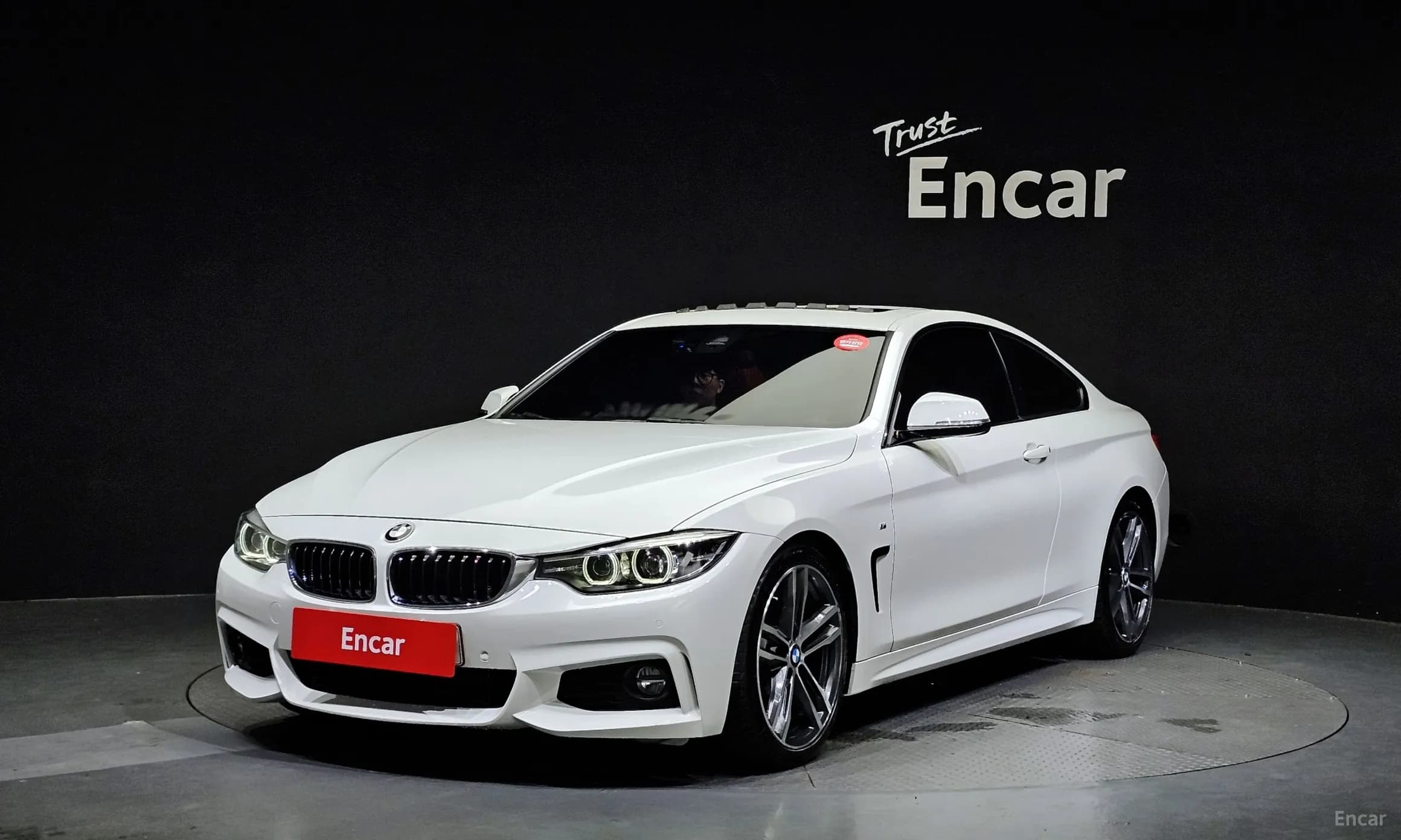 Series 4 (F32)