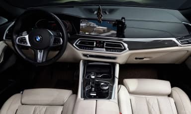 X6 (G06)