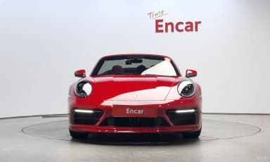 911 (992)