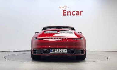 911 (992)