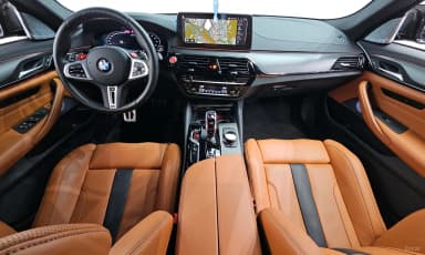 M5 (F90)