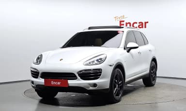 New Cayenne