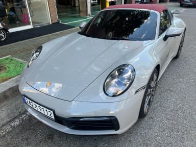 911 (992)