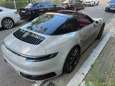 911 (992)
