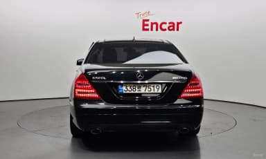 S-Class W221