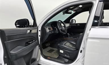 G4 Rexton