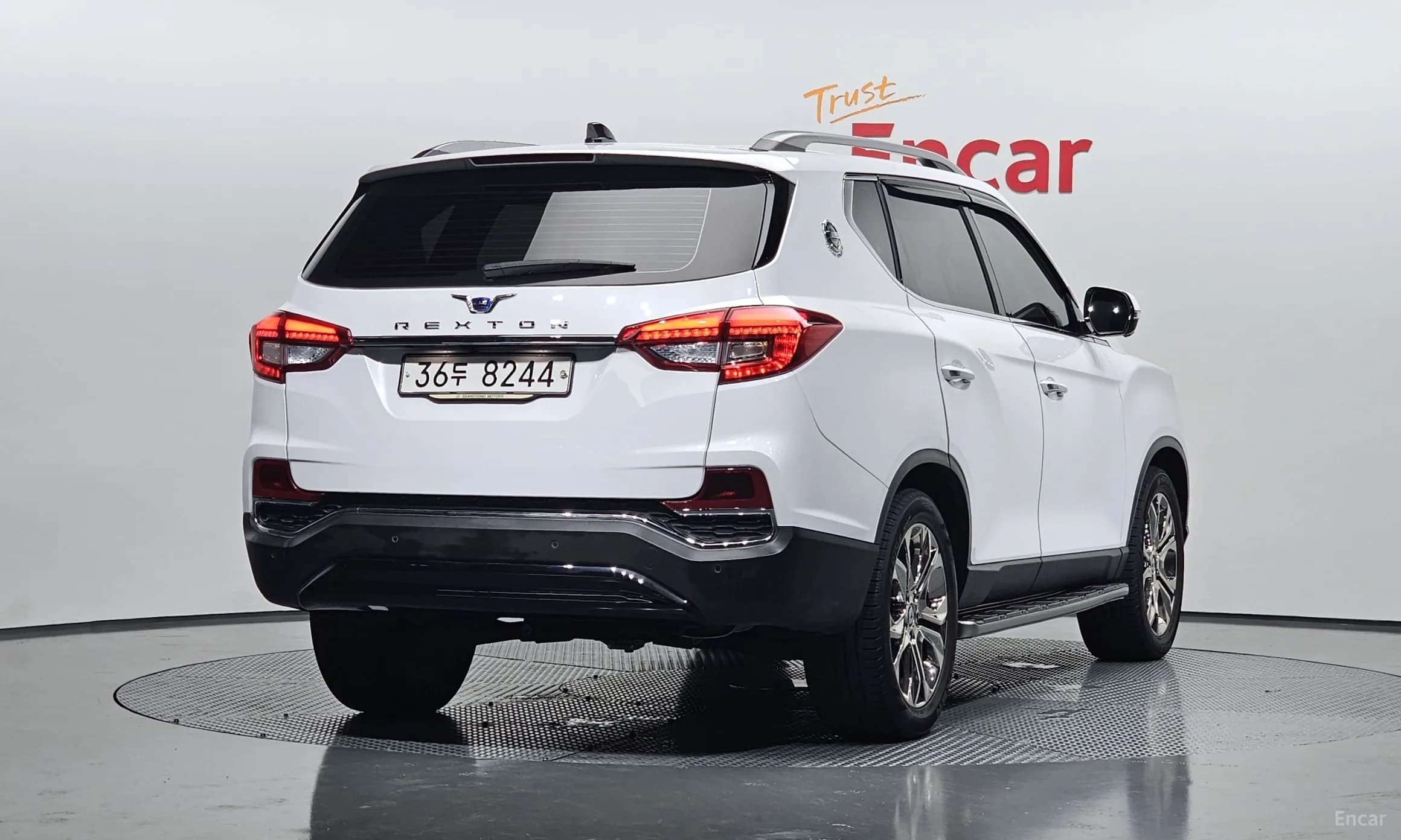 G4 Rexton