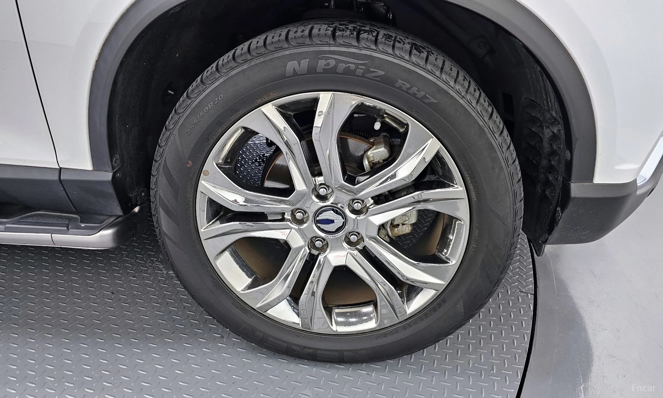 G4 Rexton