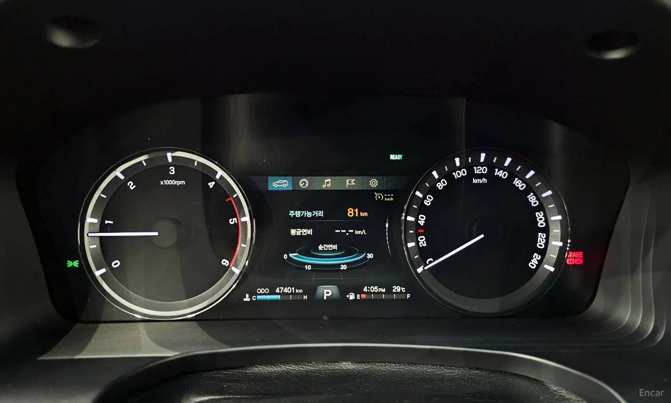 G4 Rexton