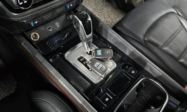 G4 Rexton