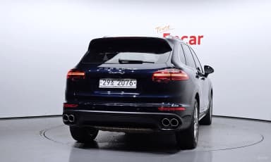 New Cayenne