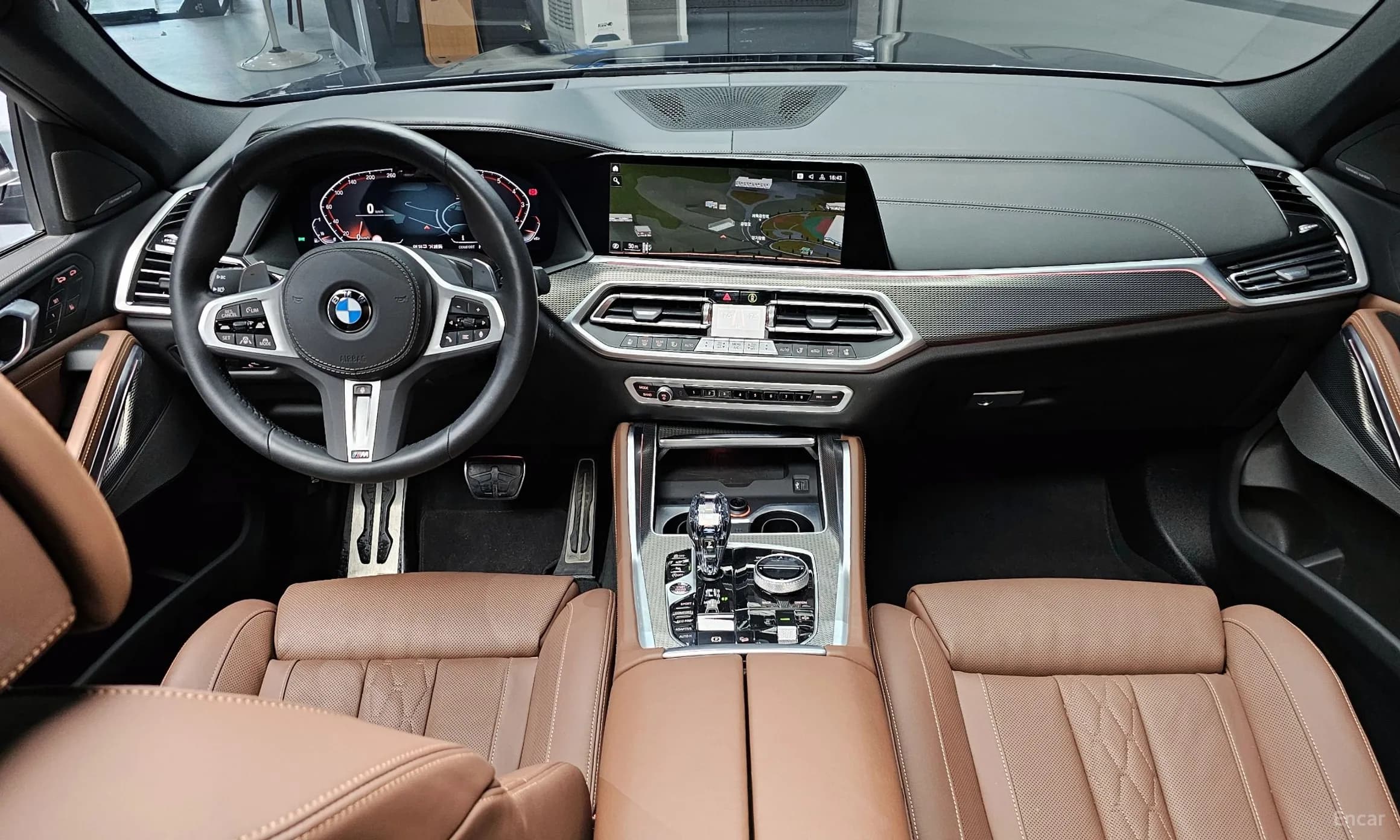 X6 (G06)