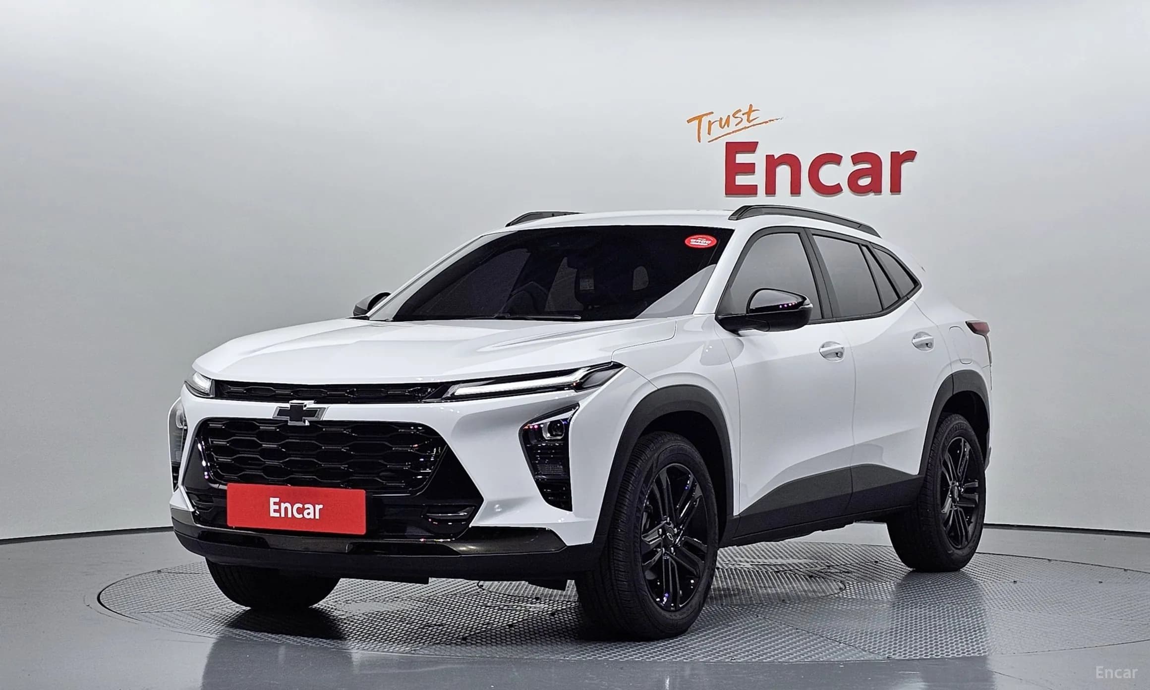Trax Crossover