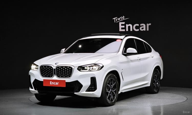 X4 (G02)