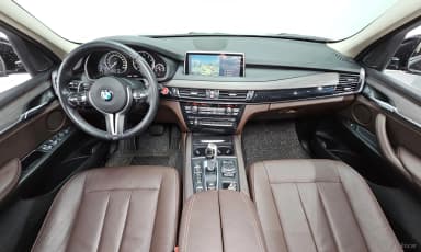 X5 (F15)