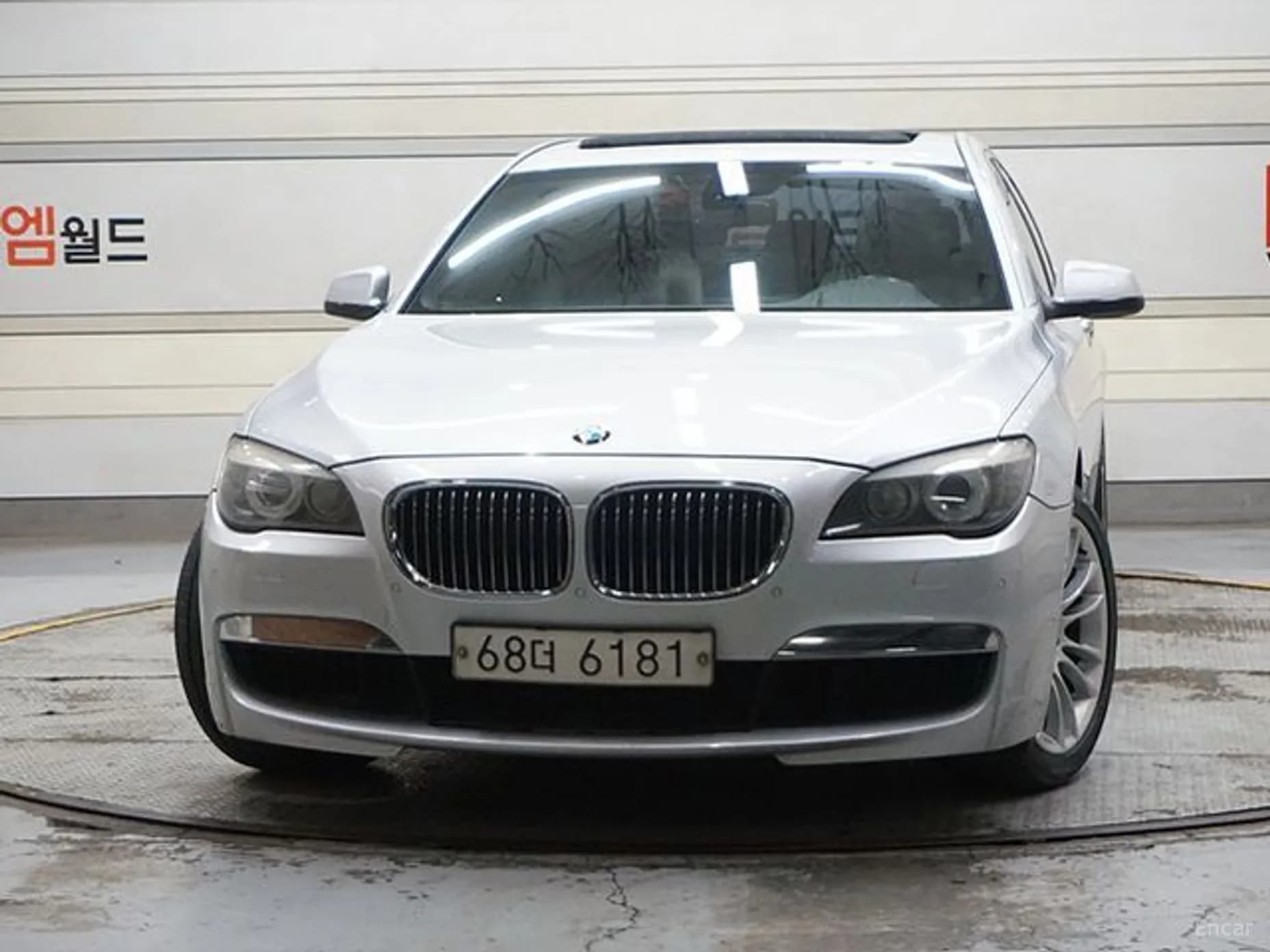 7 Series (F01)