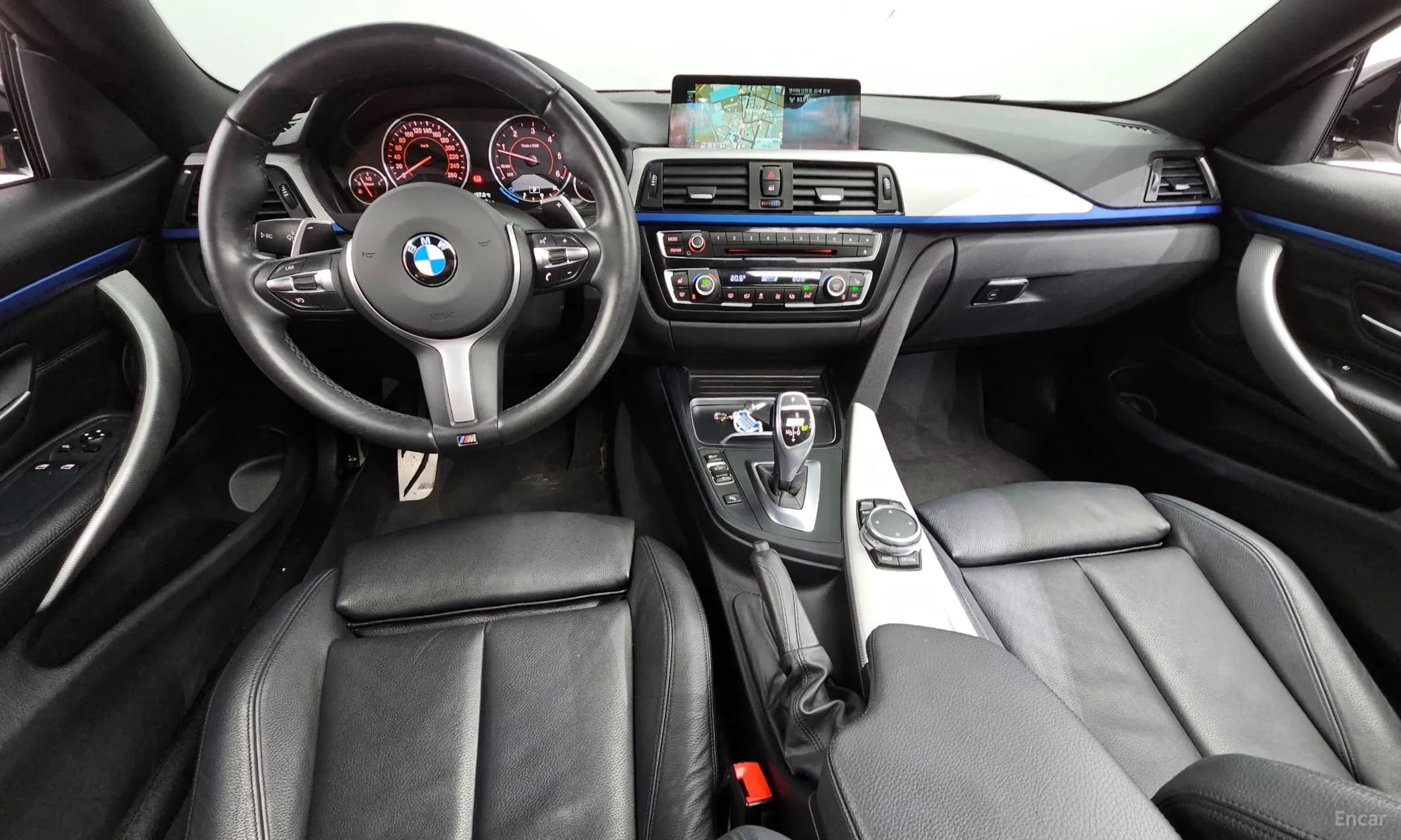 Series 4 (F32)