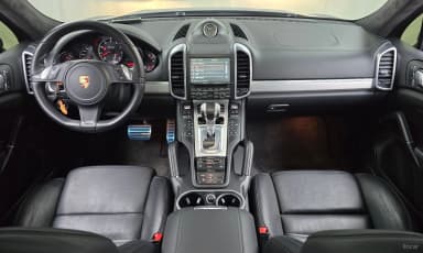 New Cayenne